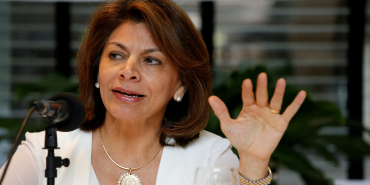 FILE PHOTO: Costa Rica's former President Laura Chinchilla speaks during a news conference in Caracas, Venezuela, July 17, 2017. REUTERS/Andres Martinez Casares/File Photo