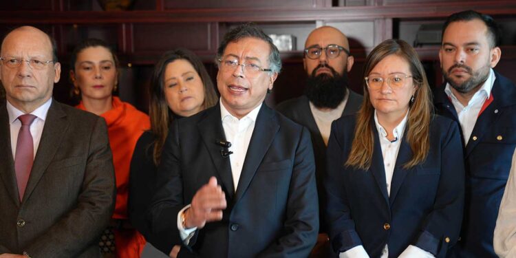 Alocución del presidente Gustavo Petro desde China, en la que convocó a los colombianos a cabildos abiertos ante la negativa que dio el Senado a la Consulta Popular